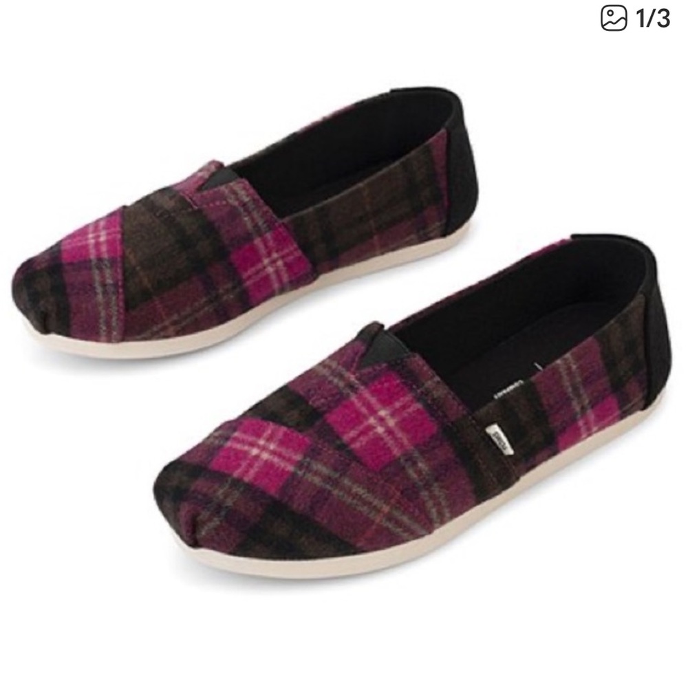 EUC Toms Cozy Fuchsia Plaid Alpargata Flats